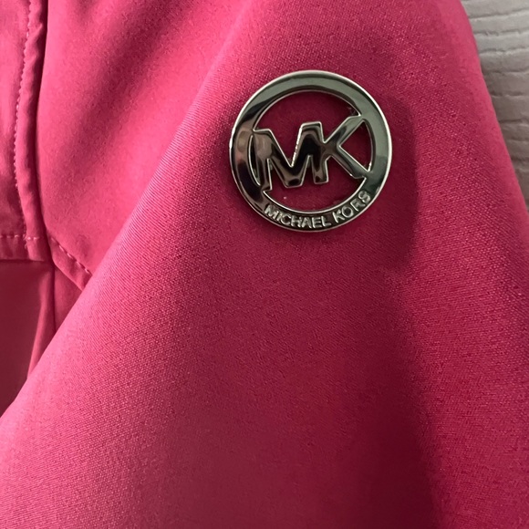 Pink NWOT MICHAEL KORS girls coat size 10/12 - Picture 2 of 5